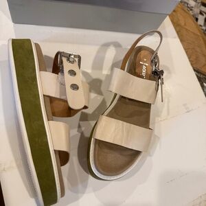 Aquatalia sandals
